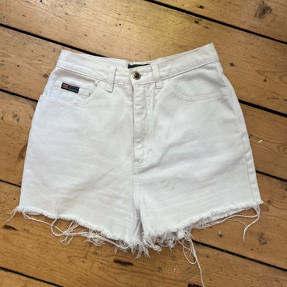 Vintage White High Rise Cut-Off Shorts - Size 25